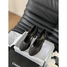 Chanel High Heels